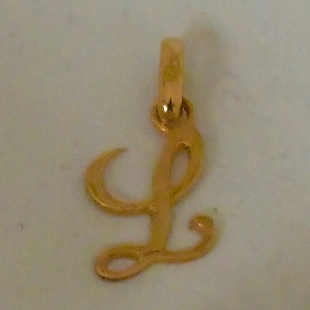 ViLouDrey Pendentif AtoZ or jaune L 1.webp
