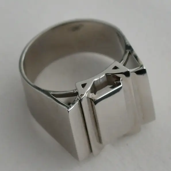 ViLouDrey Bague Busy! the first 6.webp