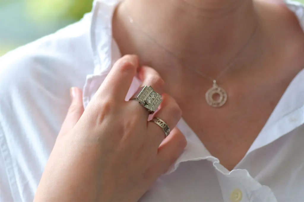 ViLouDrey bague Art Déco Book 2